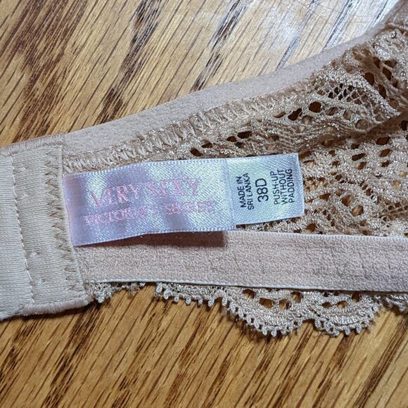 🧡 Victoria's Secret Very Sexy without Padding Nude Bra - Picture 4 of 4
